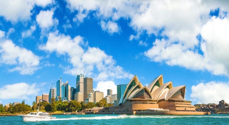 With its nautical culture, beautiful coastal areas and first-world amenities, retiring in Australia is an appealing idea.